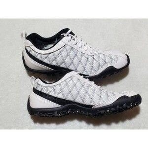 NWOT Womens FootJoy Spikeless Golf Shoes
